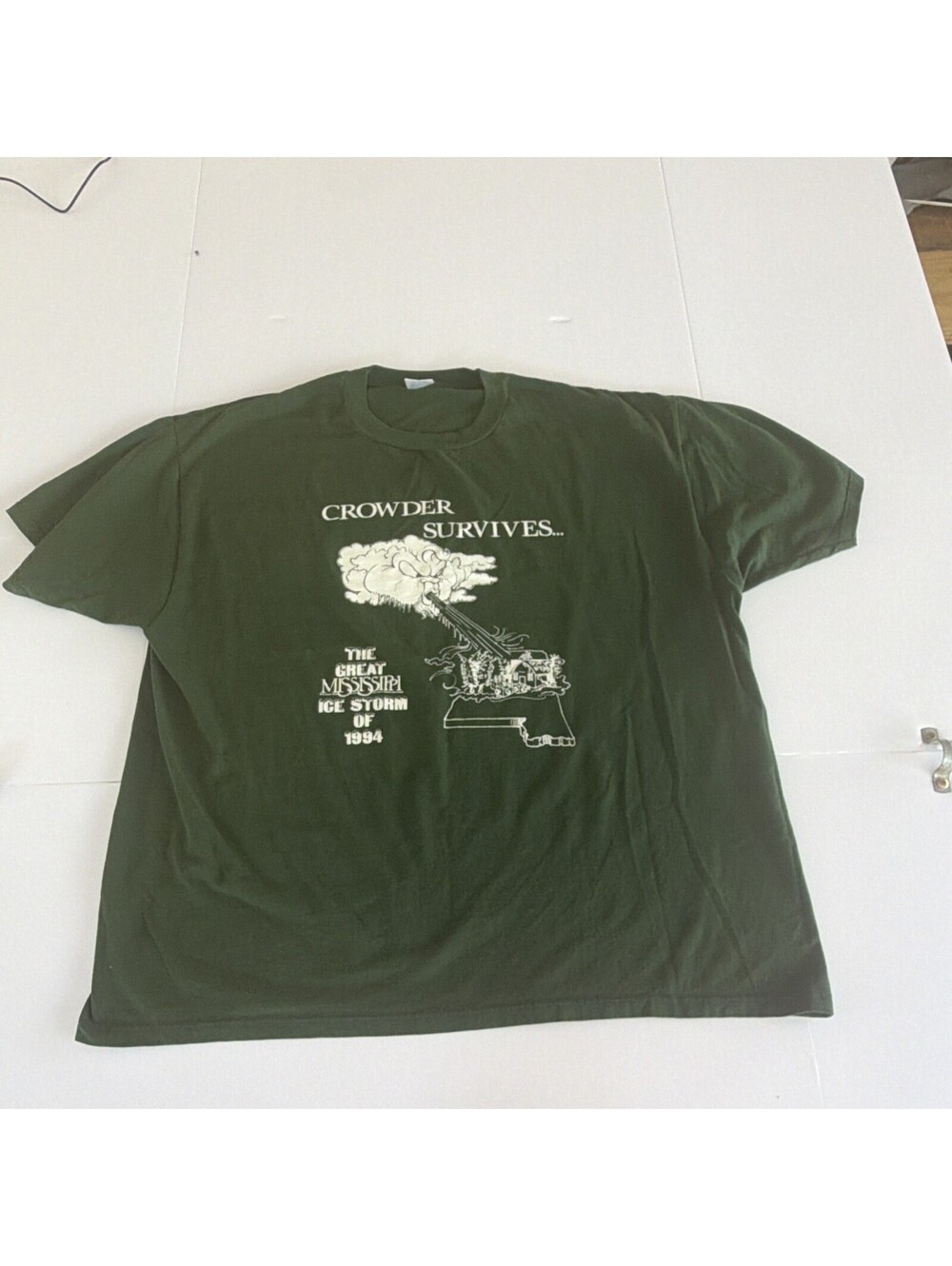 Jerzees Men’s Green "Crowder Survives" Graphic T-Shirt 2XL